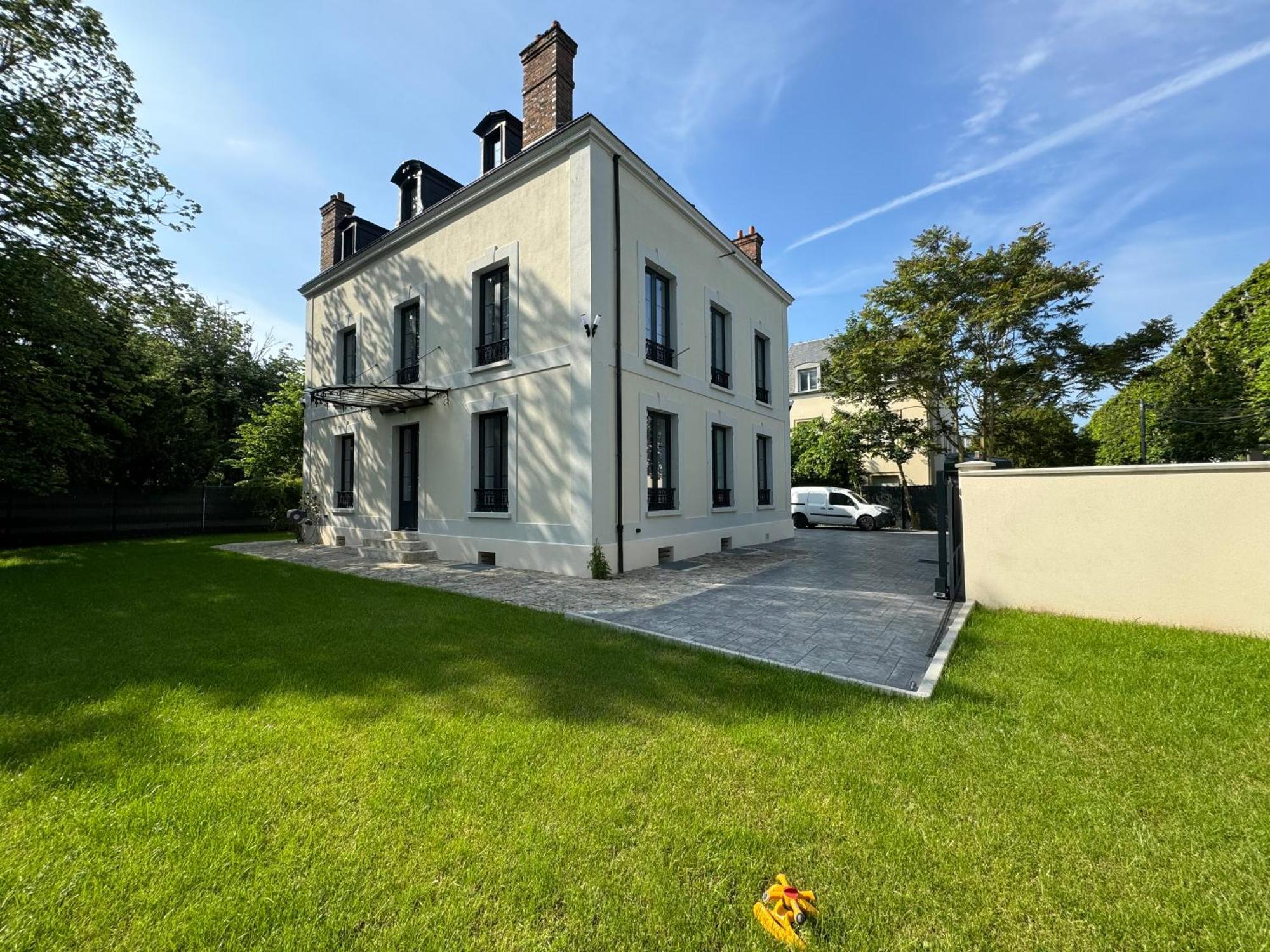 L'Etoile De Seine 77 Appartement 2 Dammarie-lè-Lys Екстериор снимка